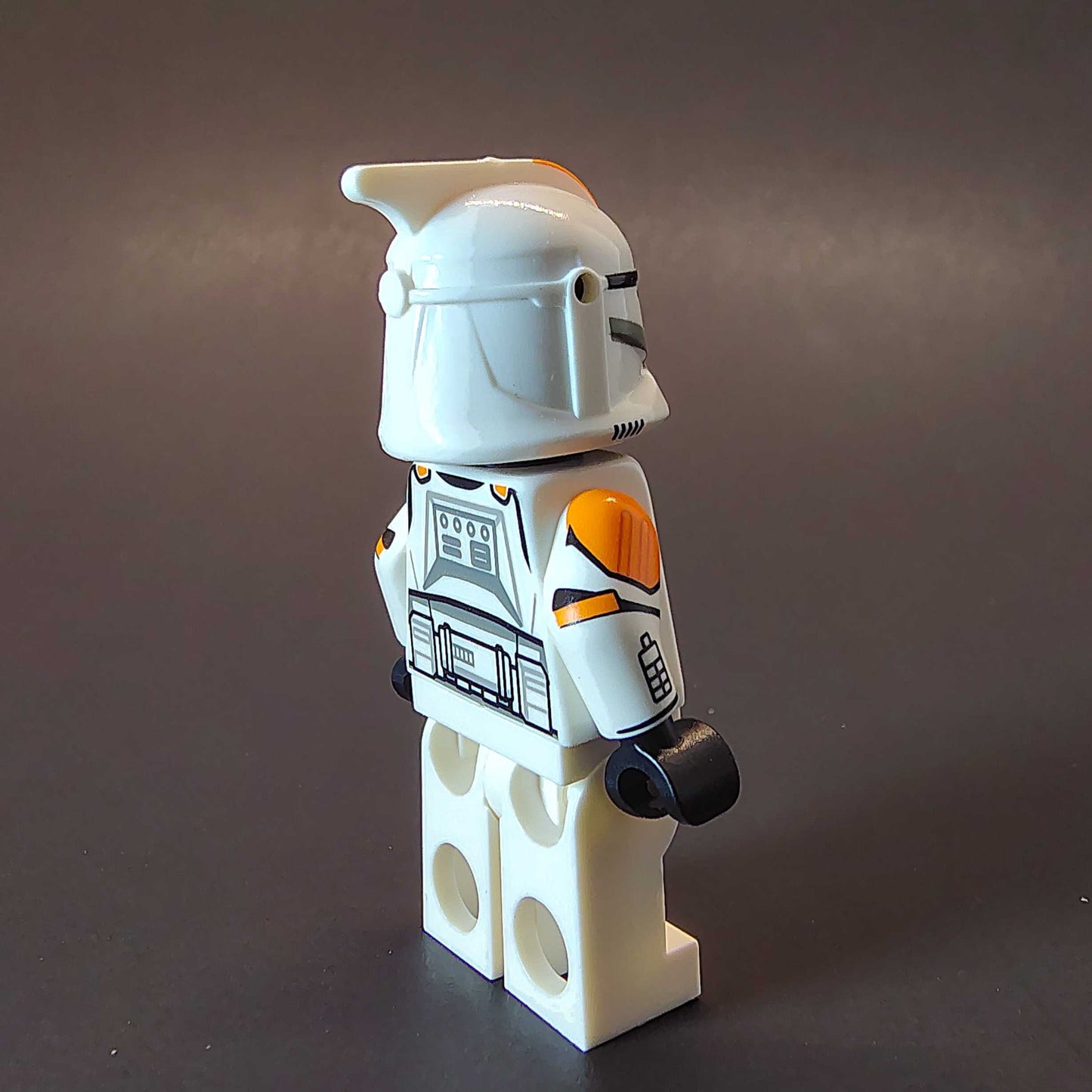 LIT - Orange Negotiator