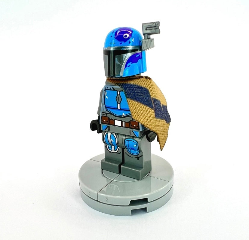 TBW - Mandalorian Shoulder Cape