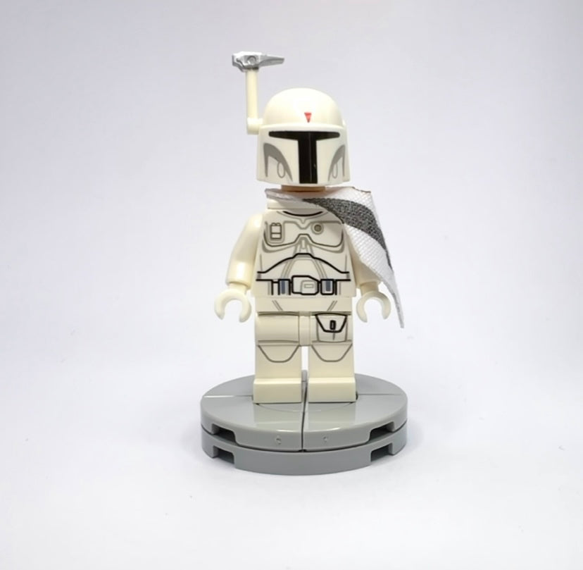 TBW - Mandalorian Shoulder Cape